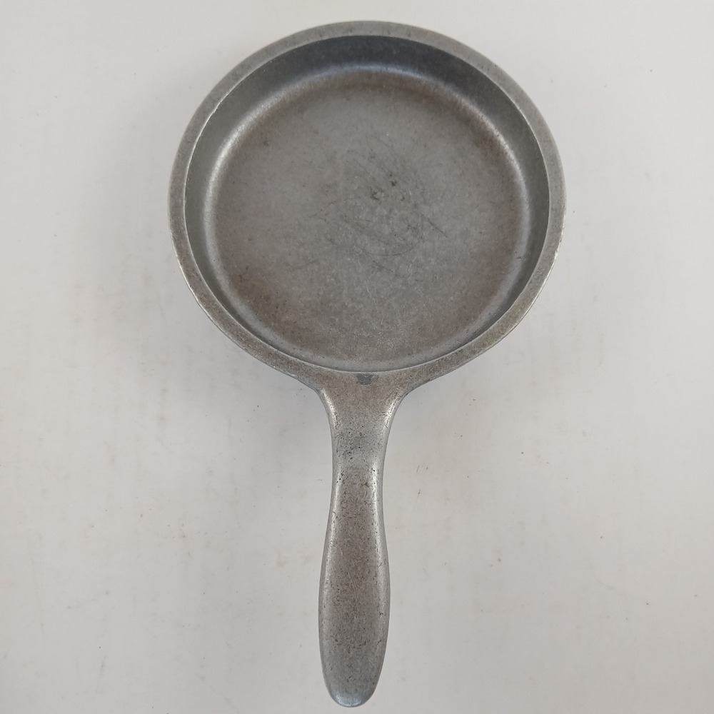 Vintage Heavy Cast ALUMINUM Skillet, 5" Fry Pan EUC Unmarked